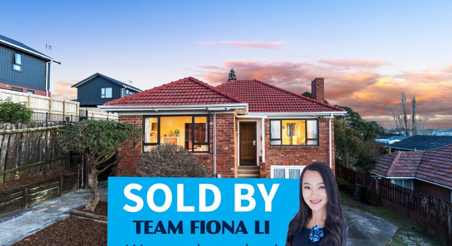  at 121 Tiverton Road, New Windsor, Auckland