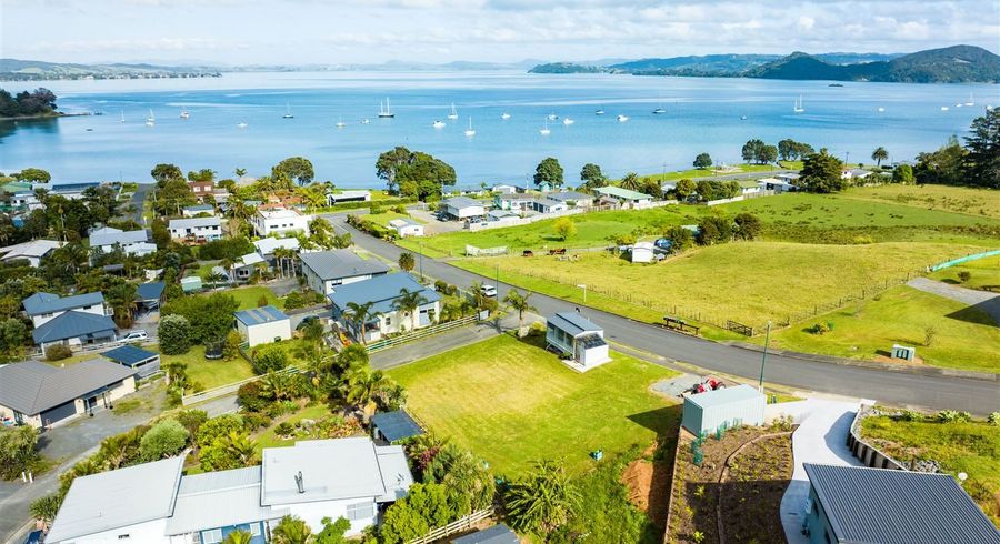  at 18 Neptune Drive, Whangārei Heads