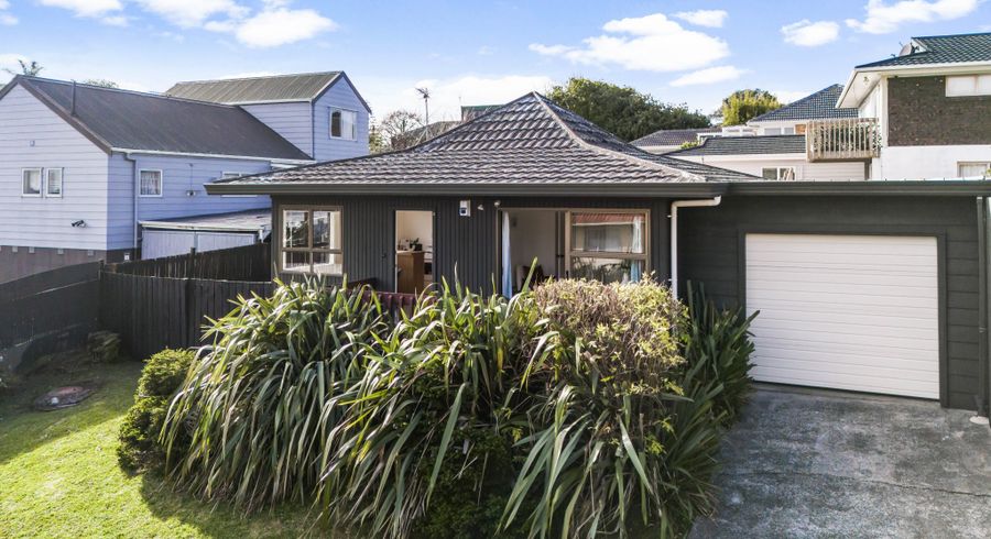  at 109A Bolton Street, Blockhouse Bay, Auckland
