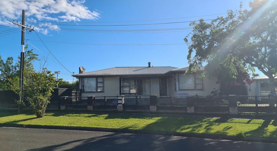  at 8 Flint Street, Milson, Palmerston North, Manawatu / Whanganui