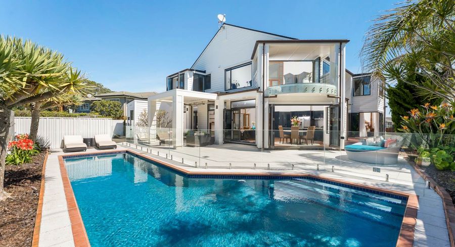  at 235 Bleakhouse Road, Mellons Bay, Manukau City, Auckland