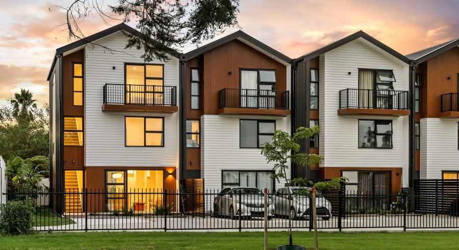  at 26F Brennan Avenue, Te Atatu Peninsula, Waitakere City, Auckland