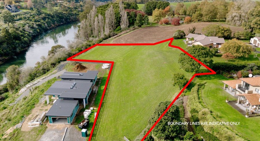  at 4/235 Raynes Road, Rukuhia, Hamilton