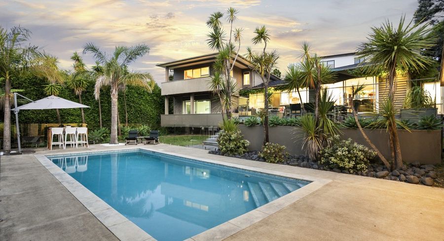  at 14 Aberdeen Road, Campbells Bay, North Shore City, Auckland