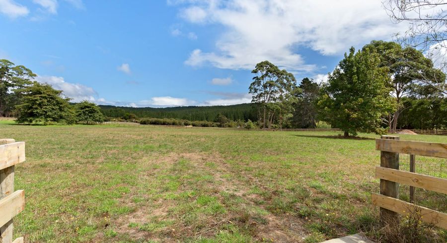  at 139 Mill Flat Road, Riverhead, Riverhead
