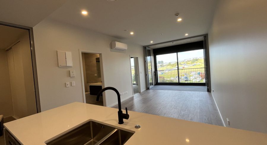  at 112/2A Munroe Lane, Albany, Auckland