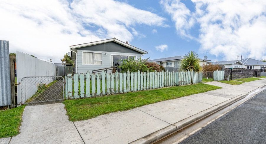  at 11 Boyne Street, Clifton, Invercargill, Southland
