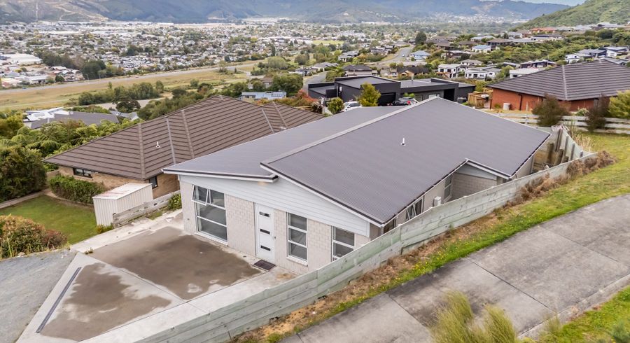  at 31 Percy Kinsman Crescent, Riverstone Terraces, Upper Hutt, Wellington