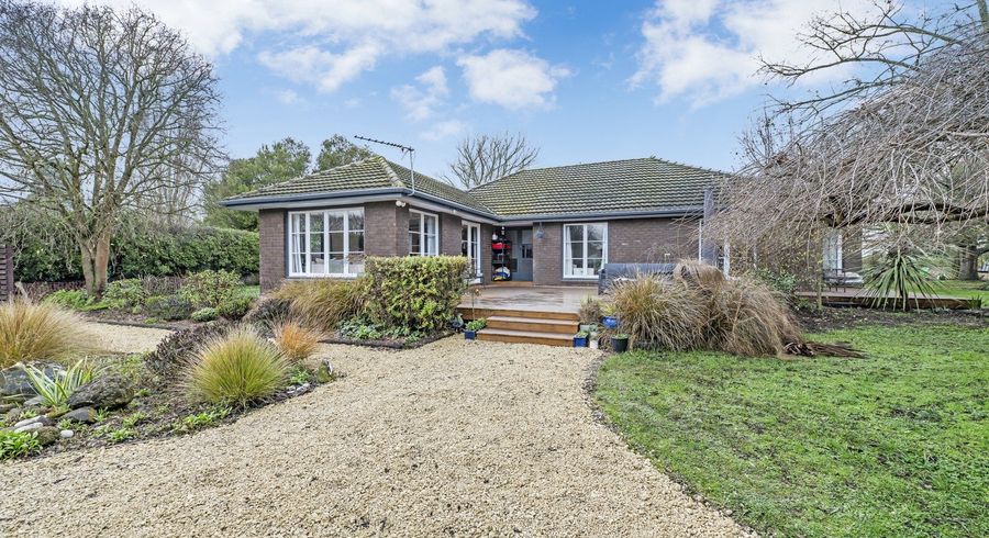  at 13 Gordon Street, Southbridge, Southbridge