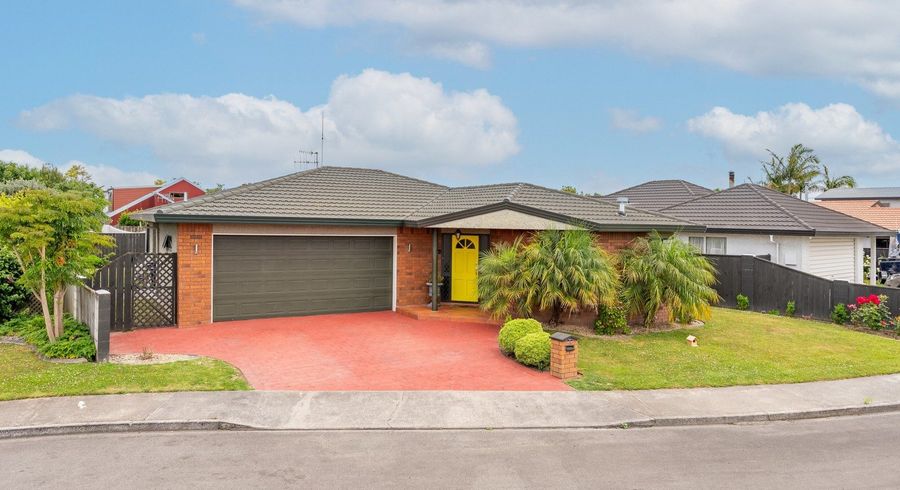 at 18 Bucksburn Place, Greenmeadows, Napier