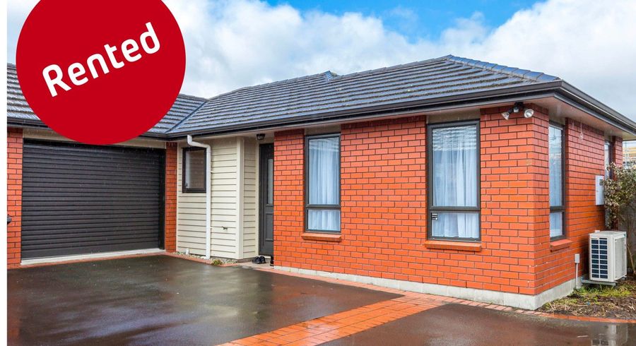  at 6c Savage Crescent, Ebdentown, Upper Hutt, Wellington