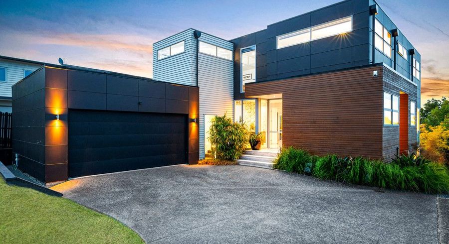  at 1/129 Kowhai Road, Mairangi Bay, Auckland