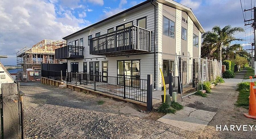  at 12 Pleasant Road, Glen Eden, Waitakere City, Auckland