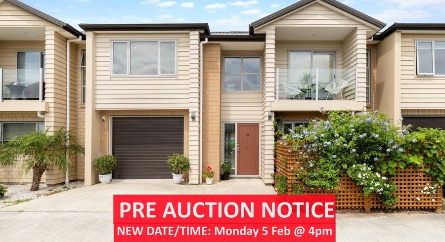  at 5D Stamford Park Road, Mount Roskill, Auckland