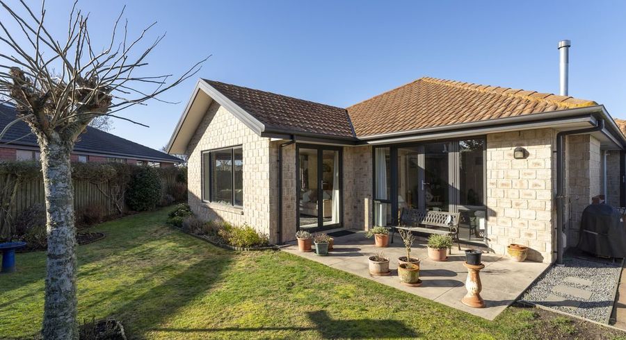  at 20 Pohutukawa Crescent, Parklands, Christchurch