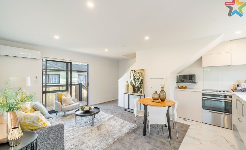  at 9/148 Riverside Drive, Lower Hutt, Wellington