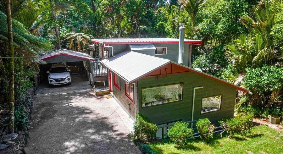  at 39 Wood Bay Road, Titirangi, Waitakere City, Auckland