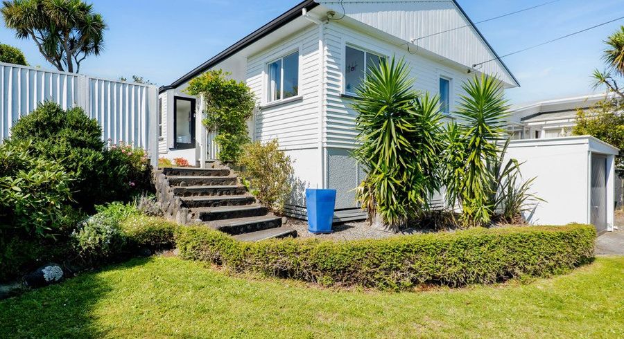  at 40 Turakina Street, Merrilands, New Plymouth