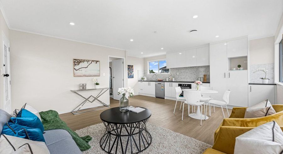  at 43 Zelda Avenue, Clover Park, Auckland