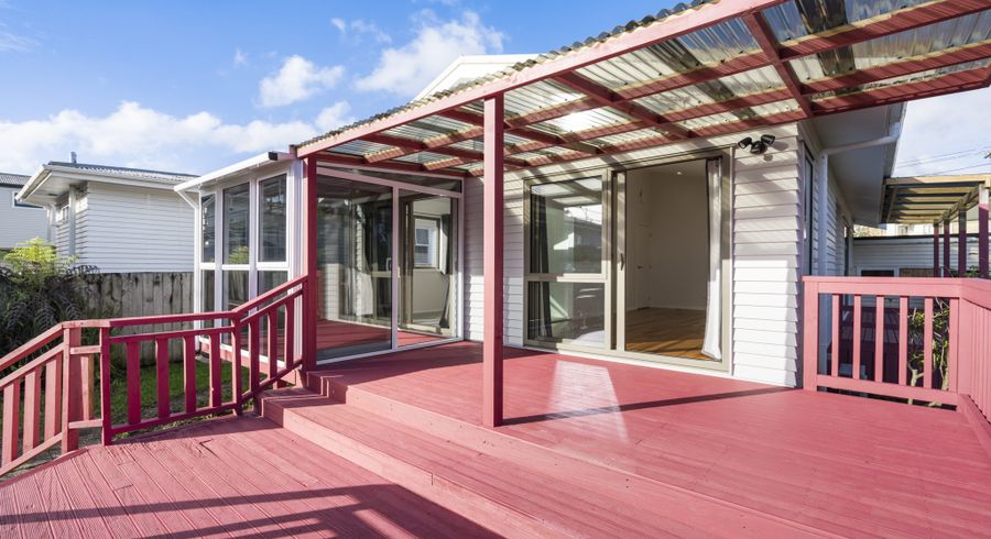 at 23 Connaught Street, Blockhouse Bay, Auckland City, Auckland