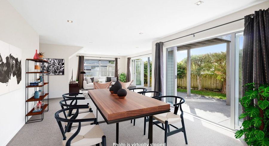  at 14E Maple Crescent, Whalers Gate, New Plymouth