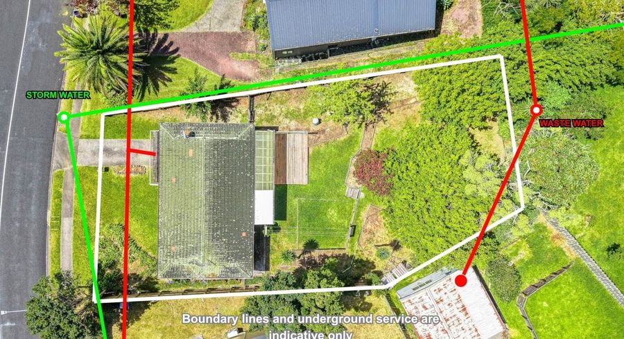  at 39 Oaktree Avenue, Browns Bay, North Shore City, Auckland