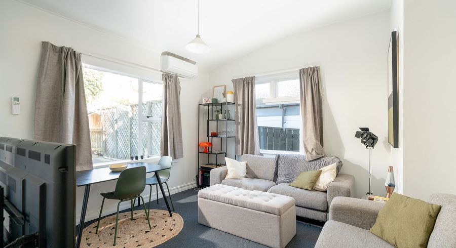  at 8 Shannon Street, Mount Victoria, Wellington