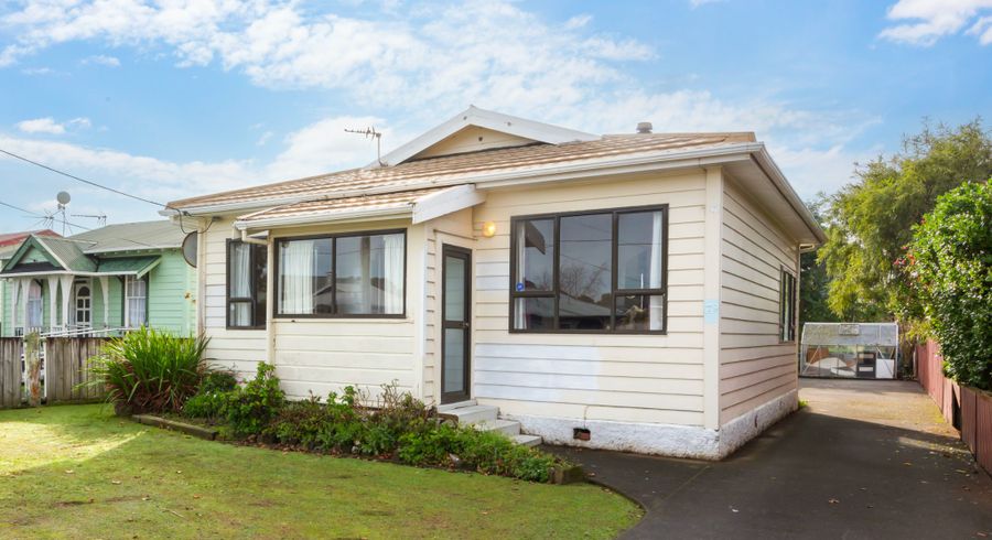  at 79 Randwick Crescent, Moera, Lower Hutt, Wellington