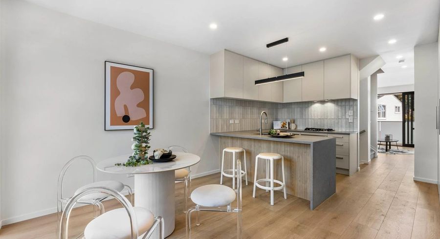  at 1/6 Waiohua Road, Greenlane, Auckland City, Auckland