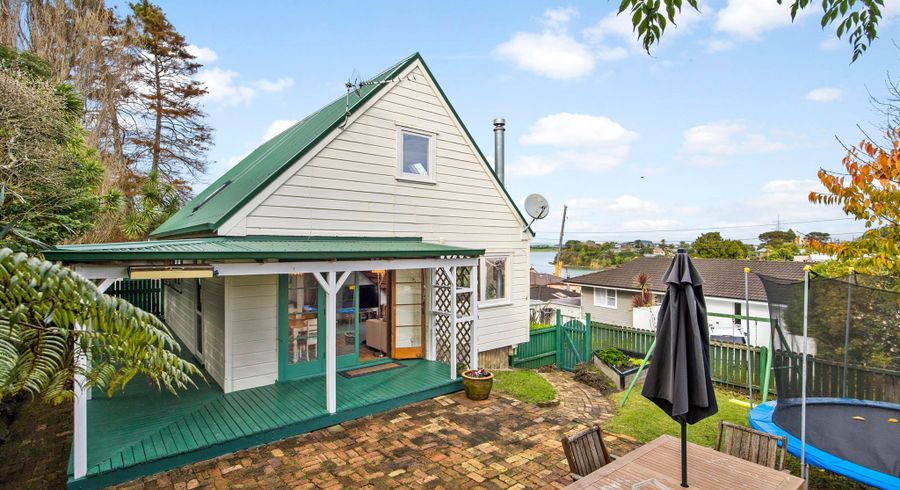  at 47 Frederick Street, Hillsborough, Auckland