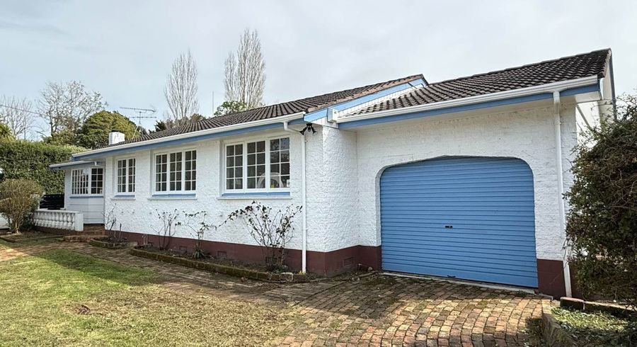  at 27A Glenvar Road, Torbay, North Shore City, Auckland