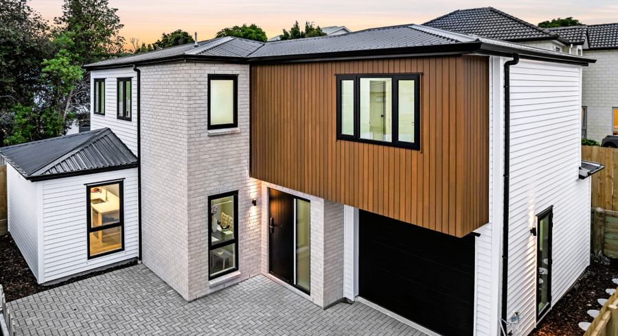  at 5E Crystal Avenue, Glendene, Waitakere City, Auckland