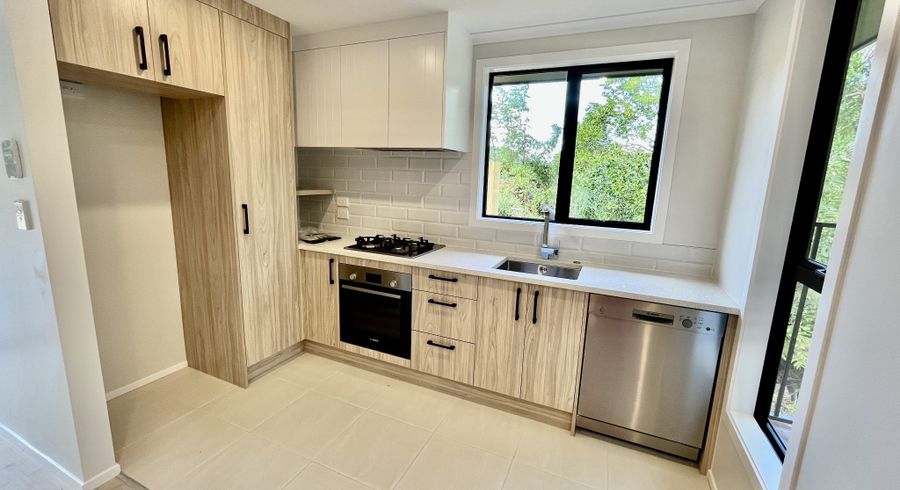  at 16A Oderings Place, Rototuna, Hamilton, Waikato