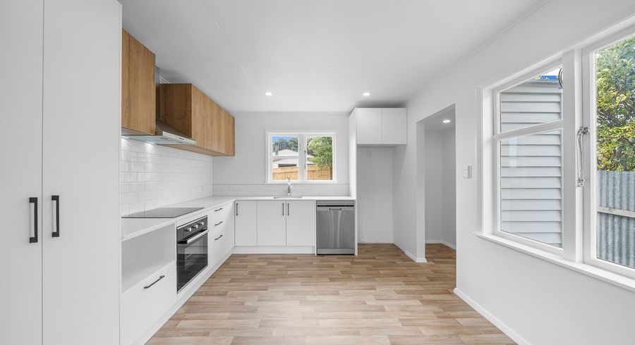  at 8 Hampshire Street, Cannons Creek, Porirua, Wellington