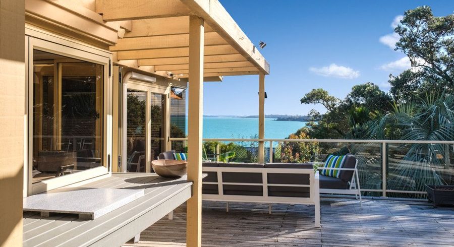  at 29 Kennedy Point Road, Surfdale, Waiheke Island, Auckland