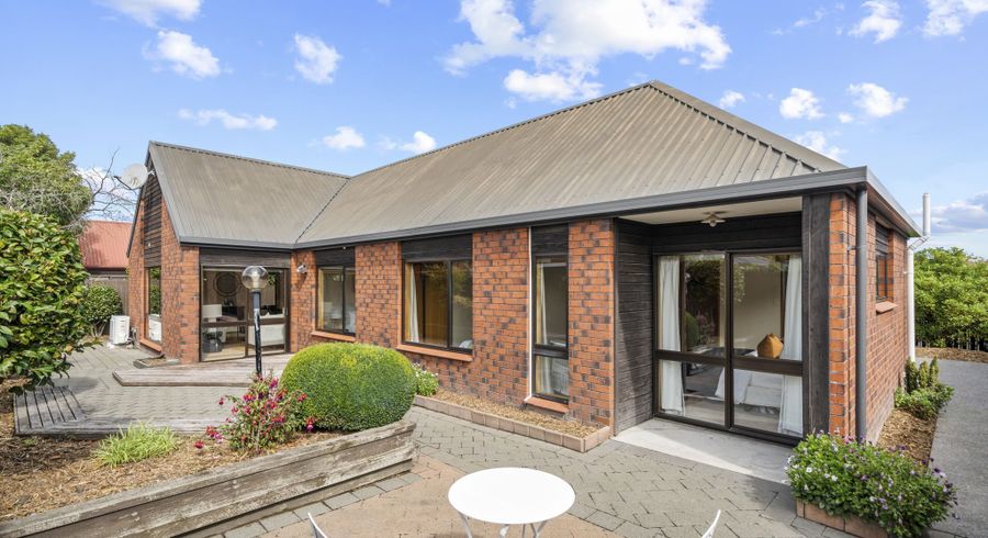  at 1/8 Cricklewood Place, Avonhead, Christchurch