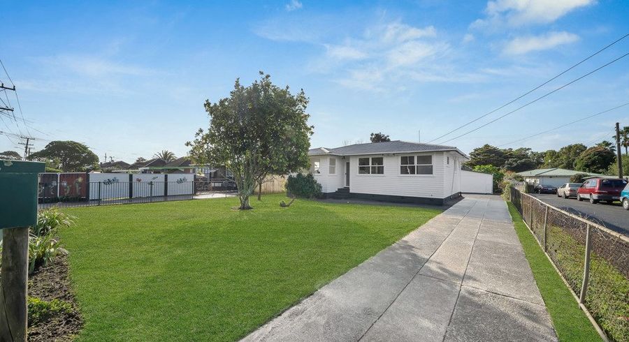  at 97 Tidal Road, Mangere, Auckland
