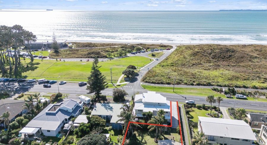  at 570B Papamoa Beach Road, Papamoa, Tauranga, Bay Of Plenty