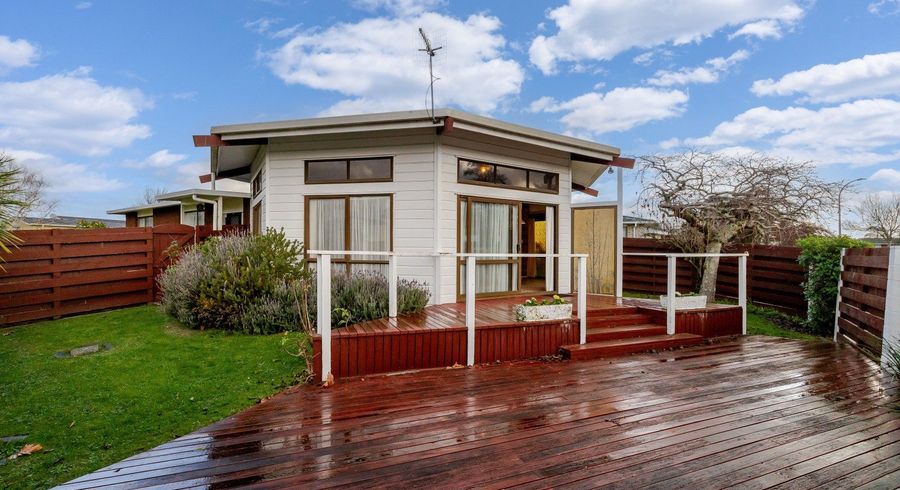  at 33 Robinson Crescent, Westbrook, Palmerston North, Manawatu / Whanganui