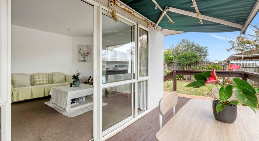  at 1/144 Whitford Road, Somerville, Manukau City, Auckland