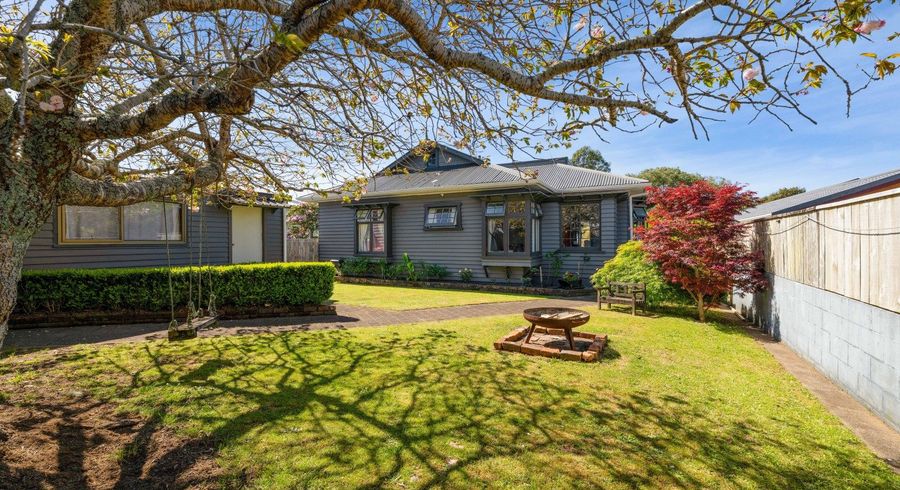  at 263 Huatoki Street, Vogeltown, New Plymouth, Taranaki