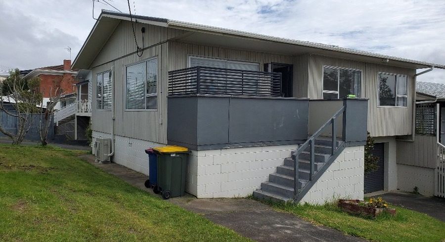  at 802 East Coast Road, Browns Bay, North Shore City, Auckland