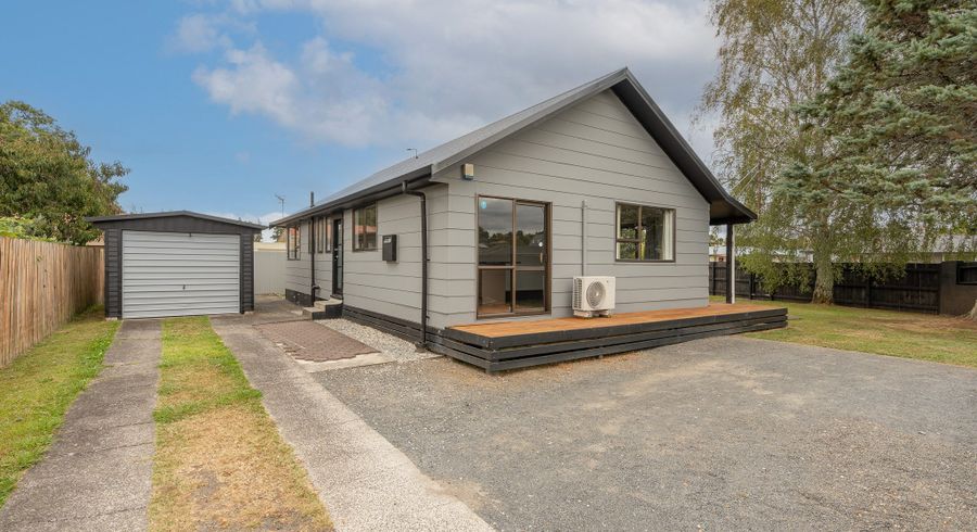  at 43 Karen Crescent, Dinsdale, Hamilton