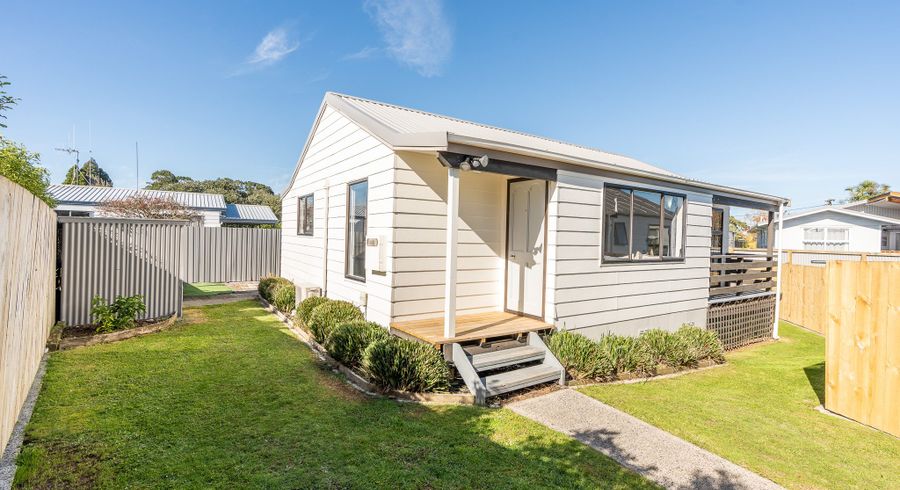  at 8C Macdonald Road, Glenview, Hamilton, Waikato
