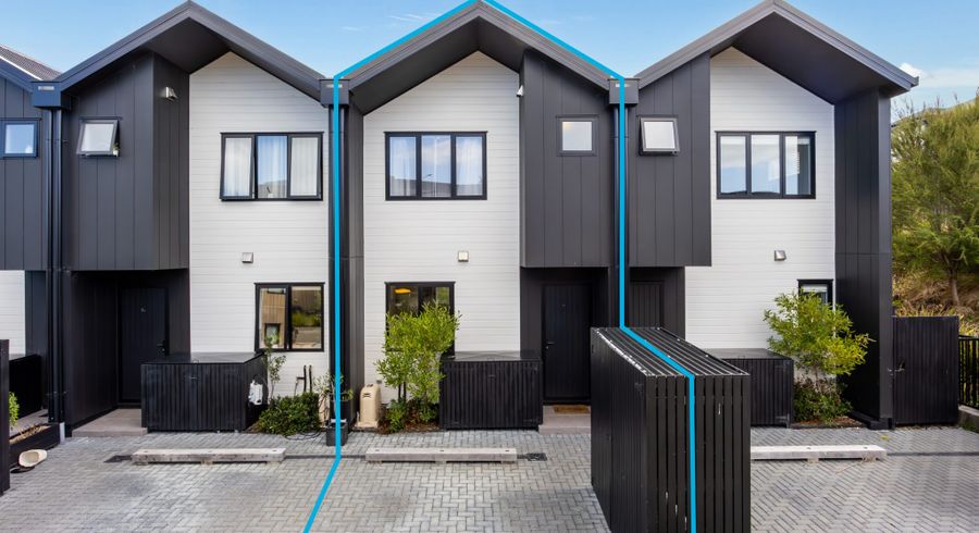  at 2D Nerita Place, Long Bay, North Shore City, Auckland