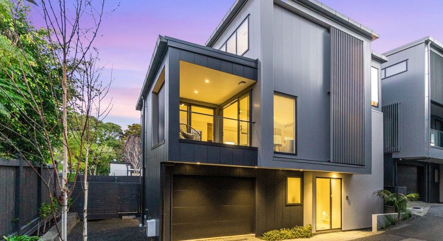  at 201C Hurstmere Road, Takapuna, North Shore City, Auckland