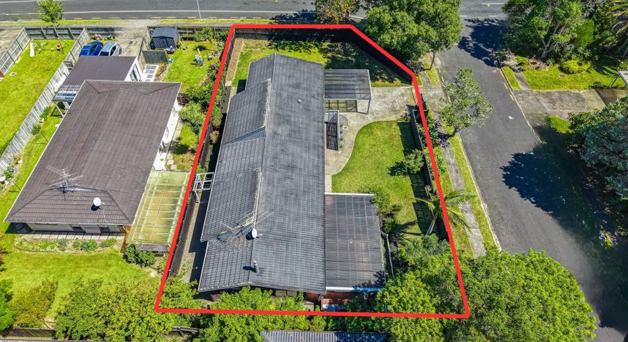  at 1 Montclair Rise, Browns Bay, North Shore City, Auckland