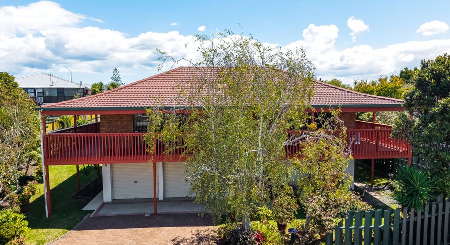  at 1/45 Pakira Avenue, Glendene, Waitakere City, Auckland