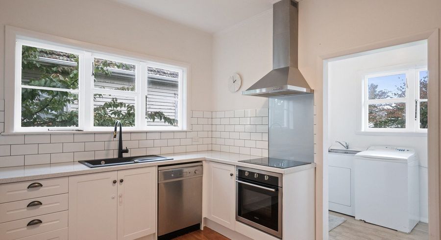  at 110 Bath Street, Levin, Levin