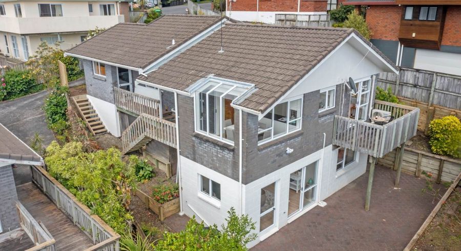  at 1/16 Cambric Place, Botany Downs, Manukau City, Auckland